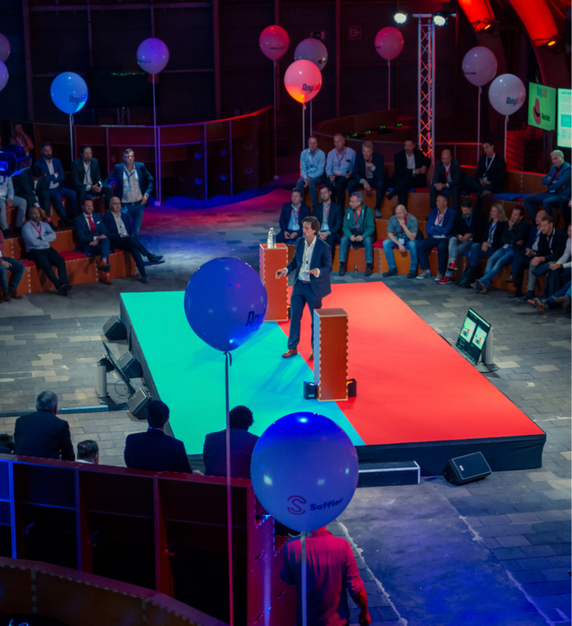 Event podium concept